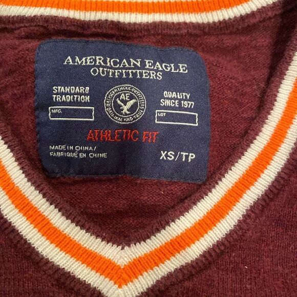 American Eagle V Neck Sweater Embroidered Logo - Picture 4 of 11